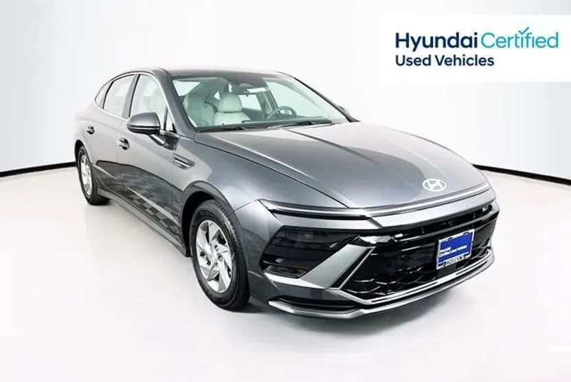 2025 Hyundai Sonata SE photo 1