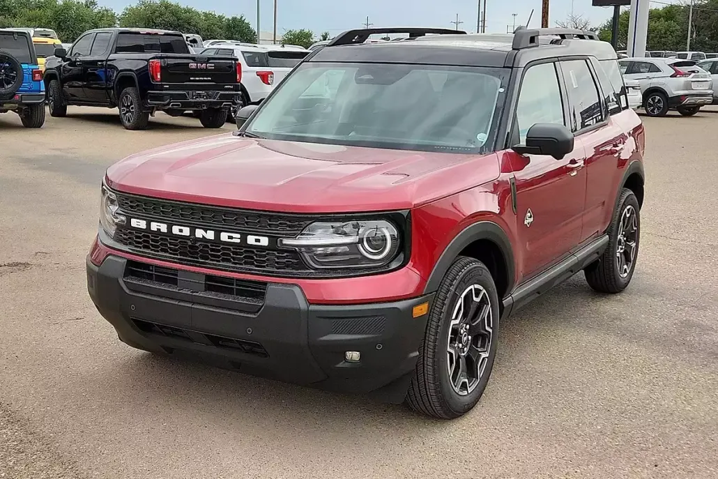 2025 Ford Bronco Sport Outer Banks photo 1