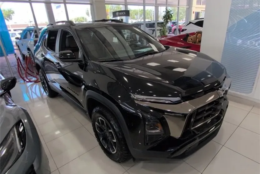 2026 Chevrolet Equinox ACTIV photo 1