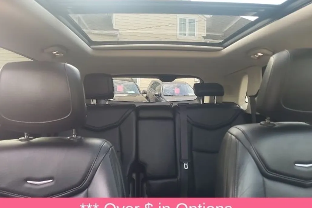 2017 Cadillac XT5 Luxury photo 1