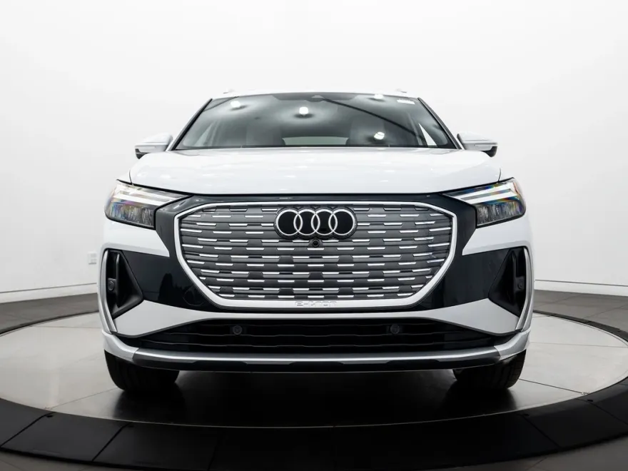 2024 Audi Q4 E-tron 50 Premium Plus photo 1