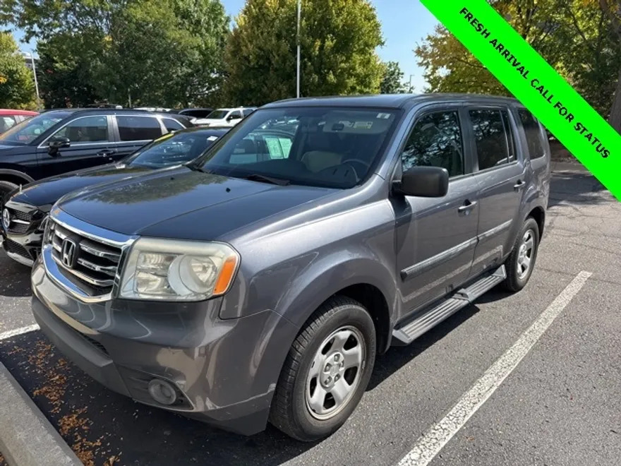 2015 Honda Pilot LX photo 1