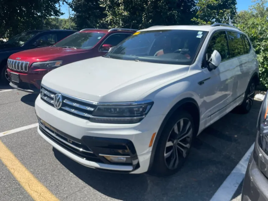 2020 Volkswagen Tiguan SEL Premium R-Line photo 1