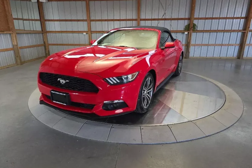 2016 Ford Mustang EcoBoost Premium photo 1