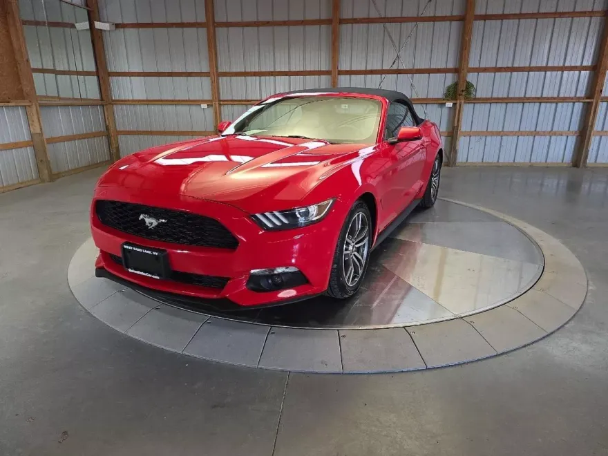 2016 Ford Mustang EcoBoost Premium photo 1
