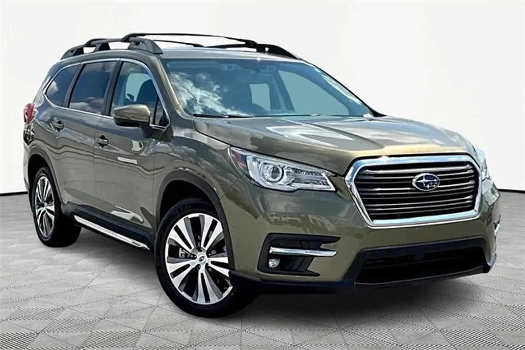 2022 Subaru Ascent Limited photo 1