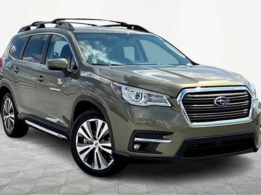 2022 Subaru Ascent Limited photo 1
