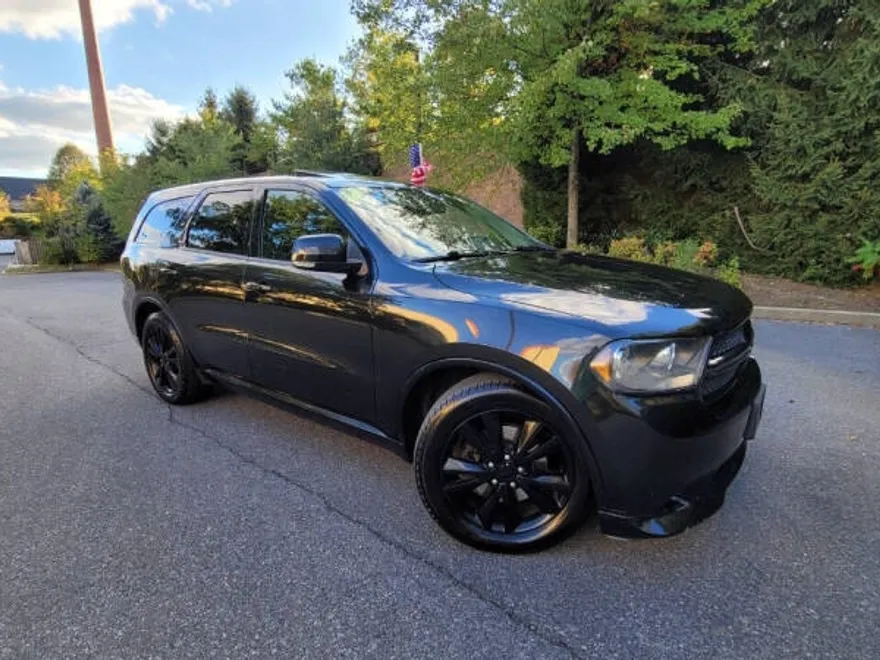 2013 Dodge Durango R/T photo 1