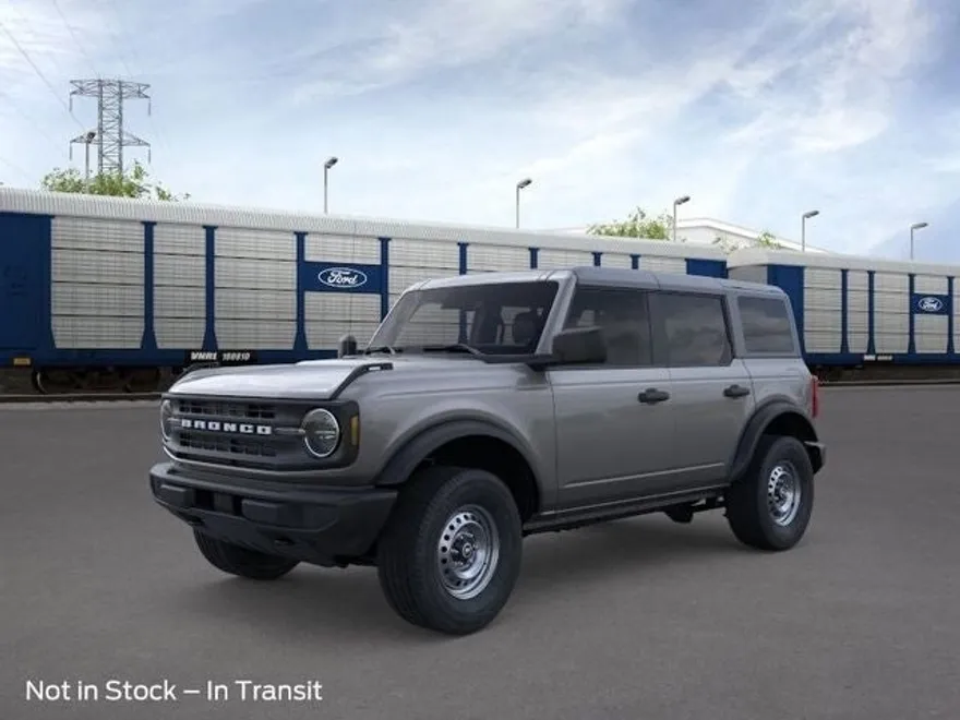 2025 Ford Bronco Base photo 1