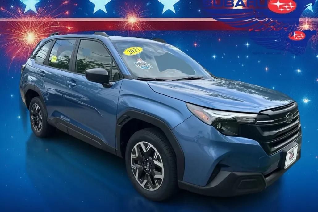 2025 Subaru Forester photo 1