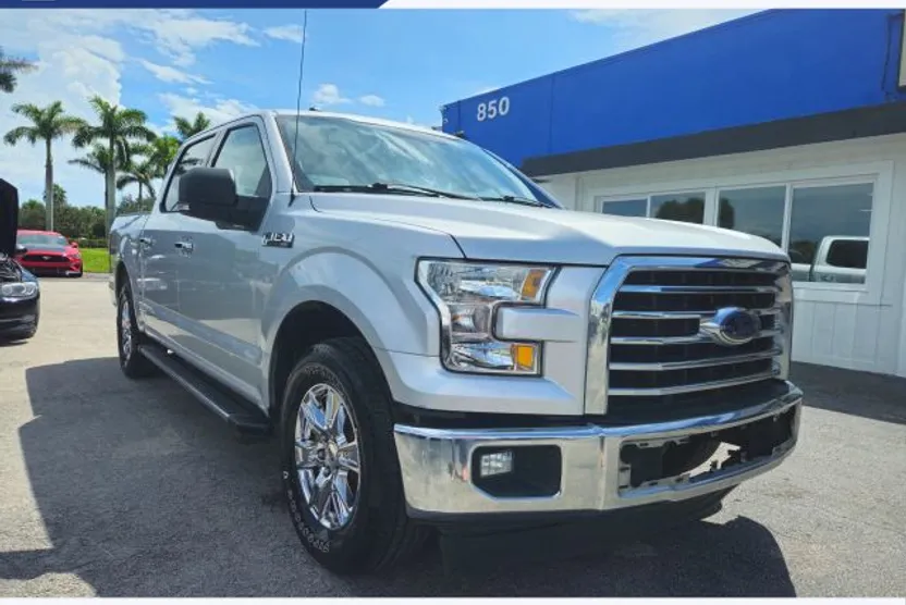 2017 Ford F-150 XLT photo 1