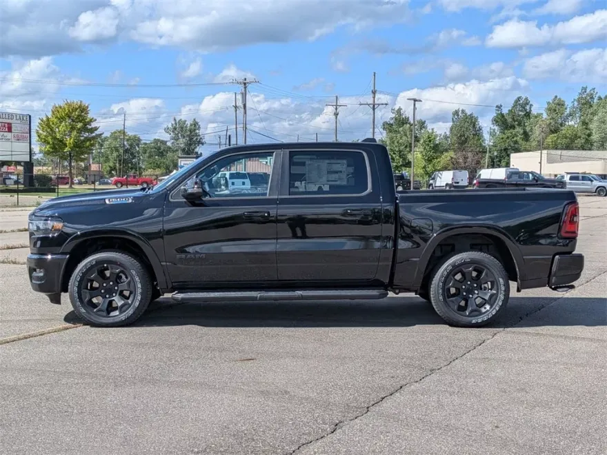 2025 Ram 1500 LE photo 1