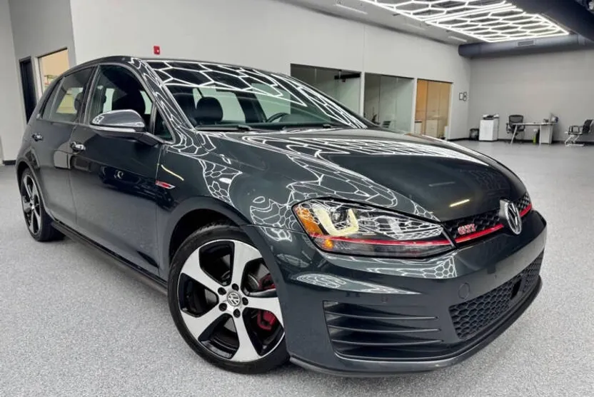 2016 Volkswagen Golf GTI Autobahn photo 1