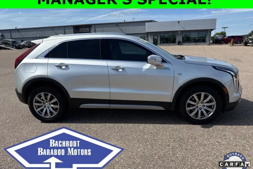 2022 Cadillac XT4 Premium Luxury photo 1
