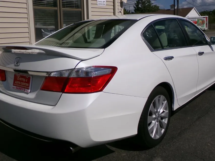 2015 Honda Accord EX photo 1