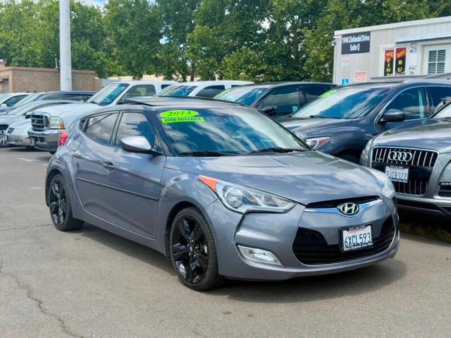 2013 Hyundai Veloster Base Turbo Ultimate photo 1