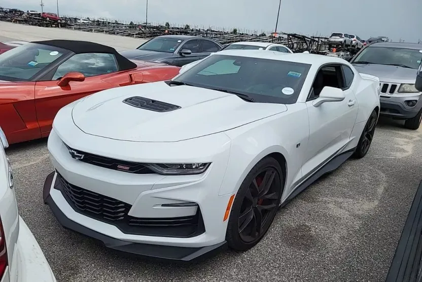 2023 Chevrolet Camaro Coupe 2SS photo 1