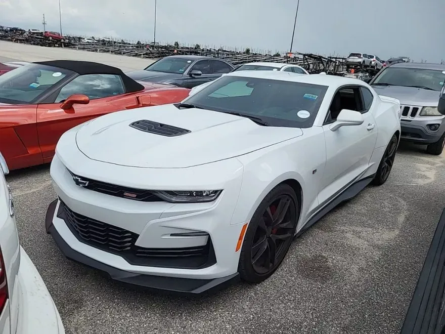 2023 Chevrolet Camaro Coupe 2SS photo 1
