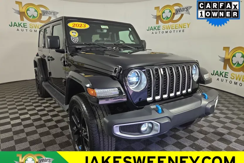 2023 Jeep Wrangler 4xe Sahara photo 1