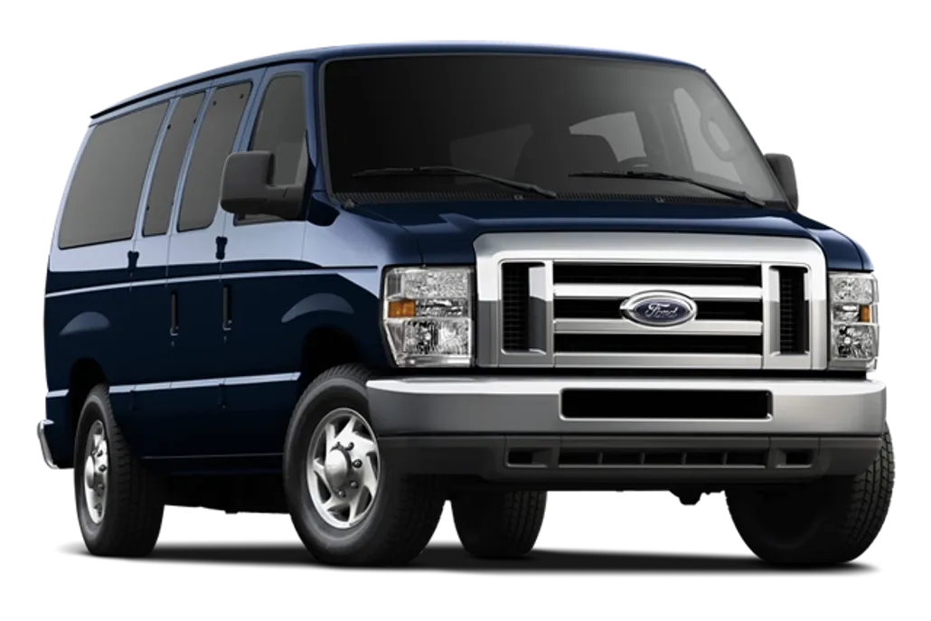 2009 Ford E-350 photo 1