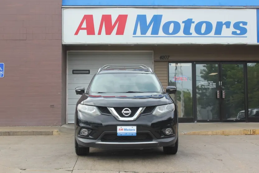 2015 Nissan Rogue SL photo 1