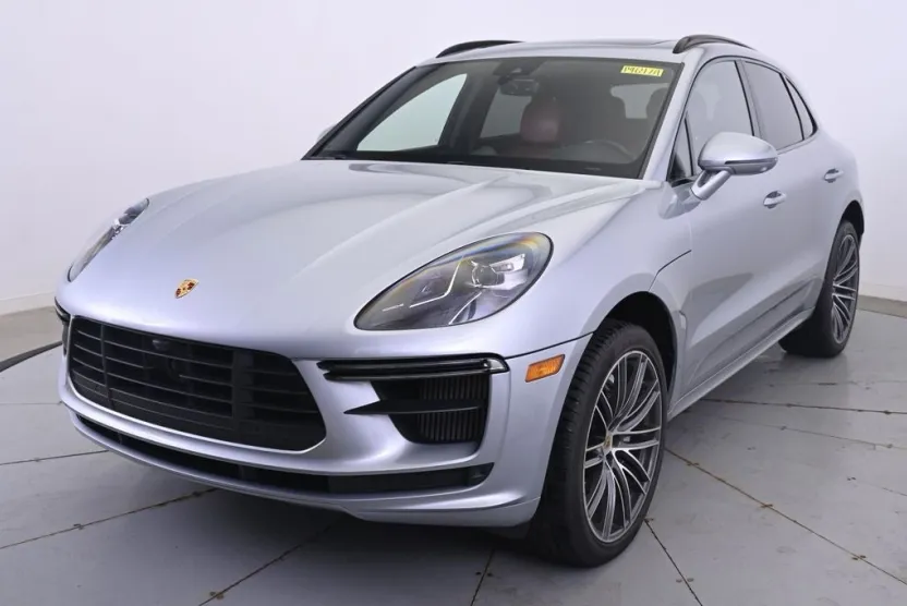 2021 Porsche Macan Turbo photo 1