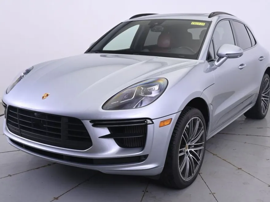 2021 Porsche Macan Turbo photo 1