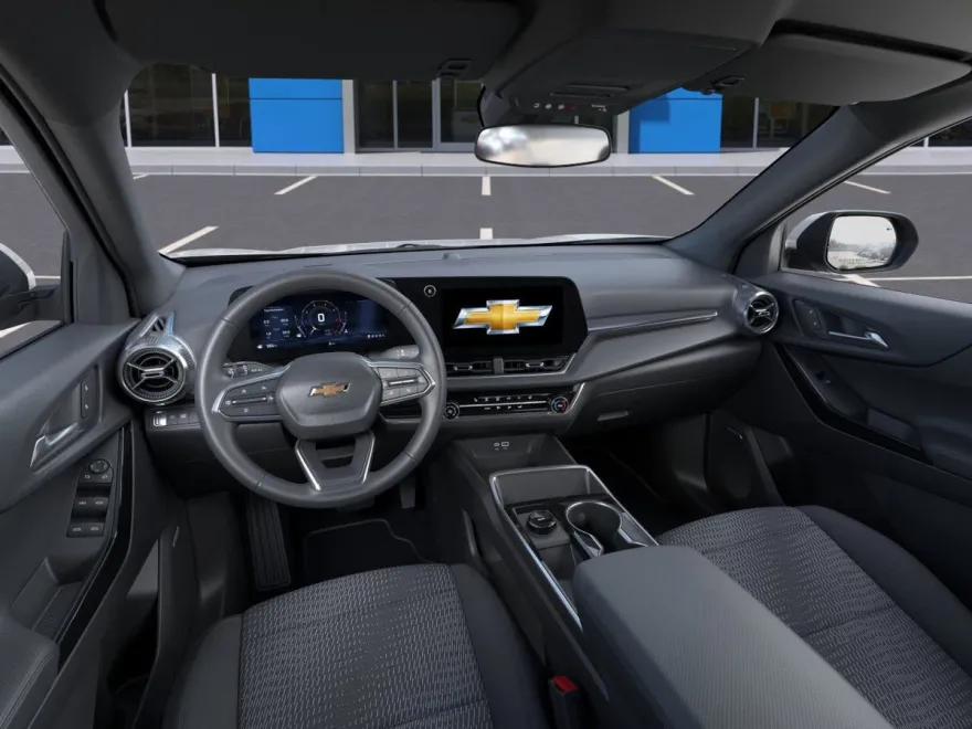 2026 Chevrolet Equinox LT photo 1
