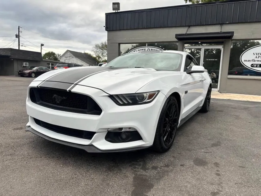 2016 Ford Mustang GT photo 1