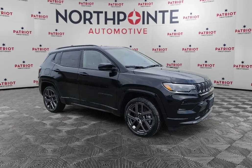 2025 Jeep Compass Limited photo 1