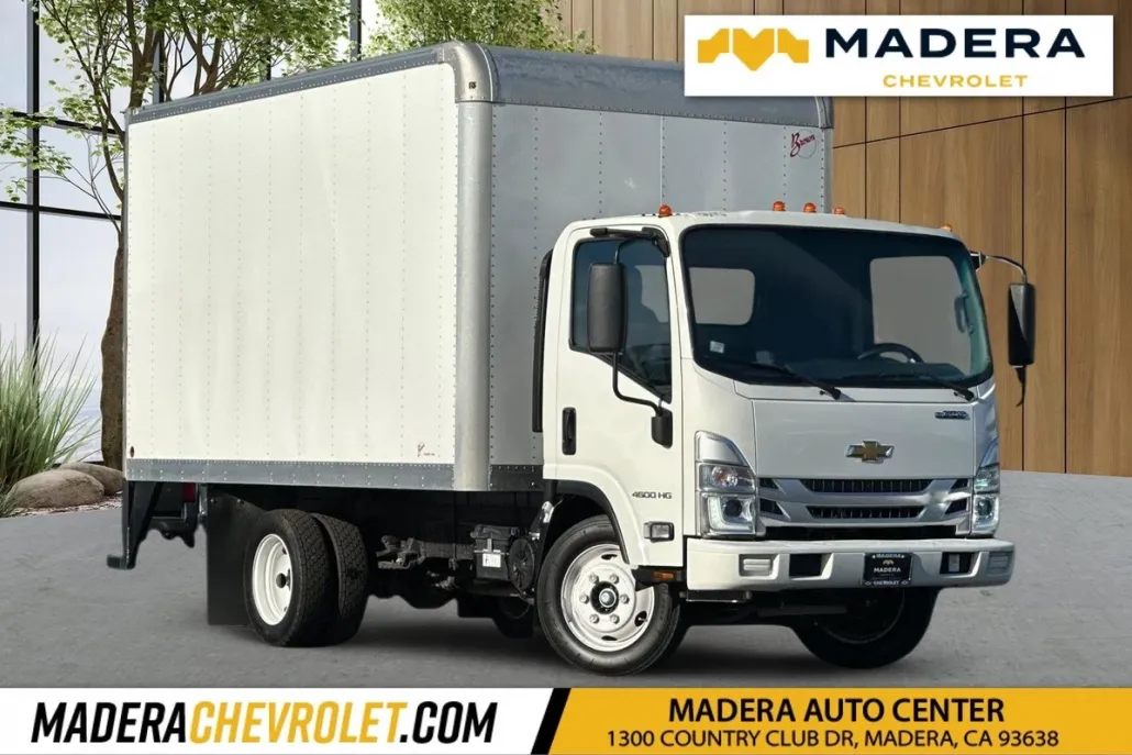 2024 Chevrolet Silverado 4500HD Base photo 1