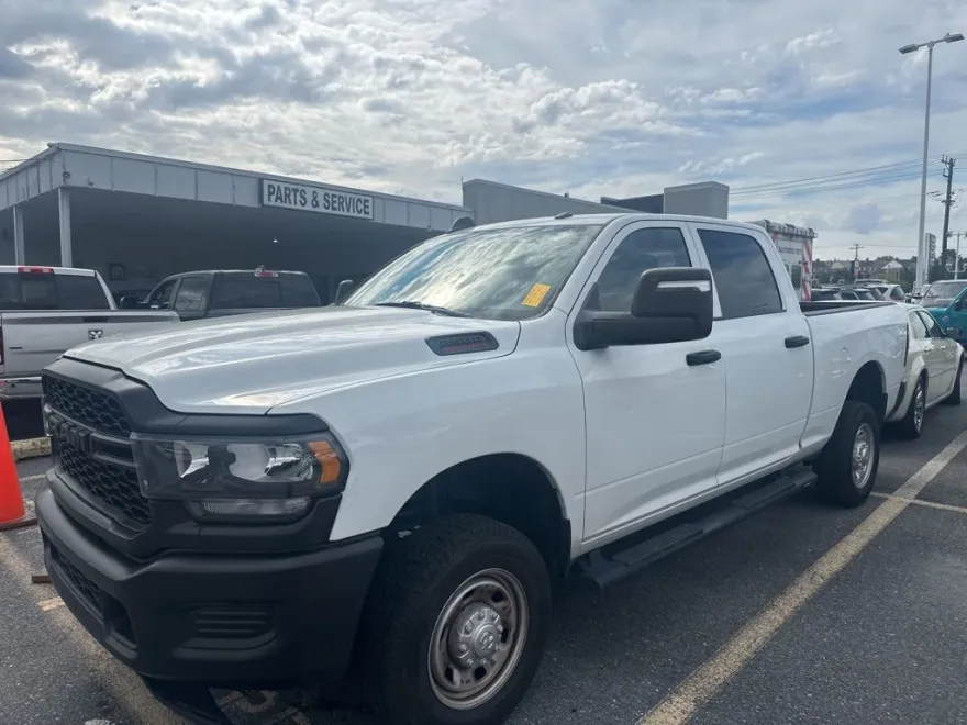 2024 Ram 2500 Tradesman photo 1
