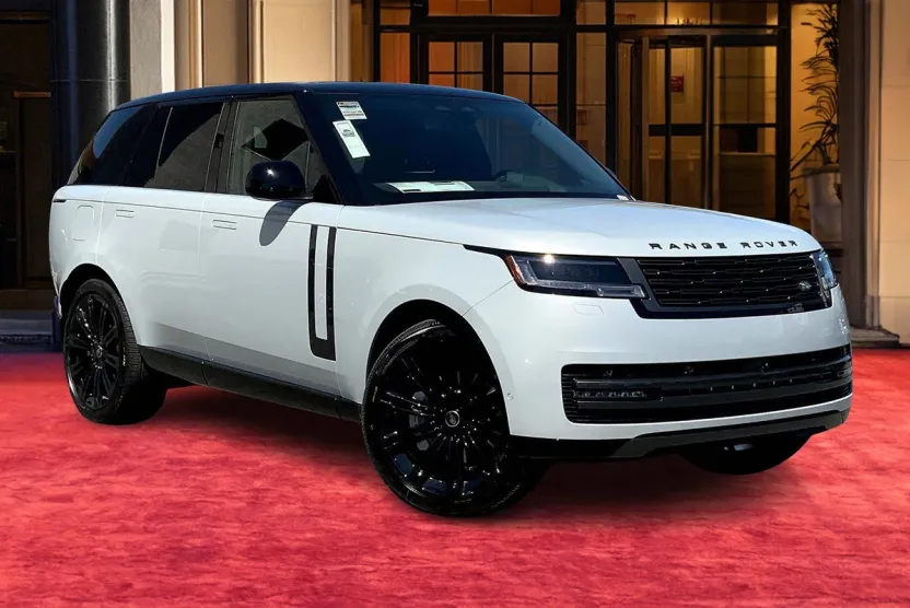 2025 Land Rover Range Rover SE photo 1
