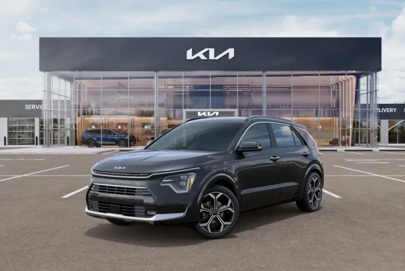 2025 Kia Niro Plug-In Hybrid SX Touring photo 1