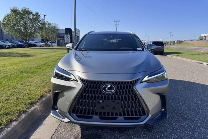 2024 Lexus NX 350 photo 1