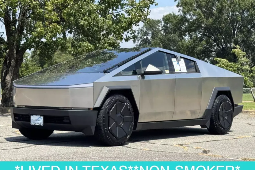 2024 Tesla Cybertruck Cyberbeast photo 1