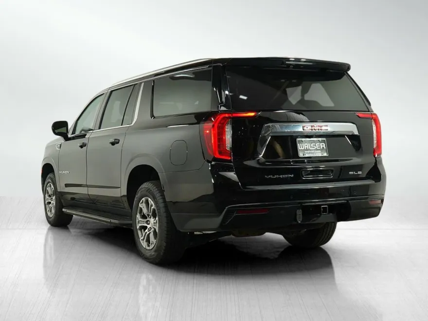 2022 Gmc Yukon XL SLE photo 1