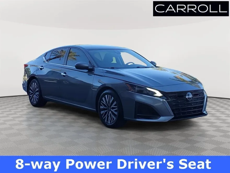 2023 Nissan Altima 2.5 SV photo 1