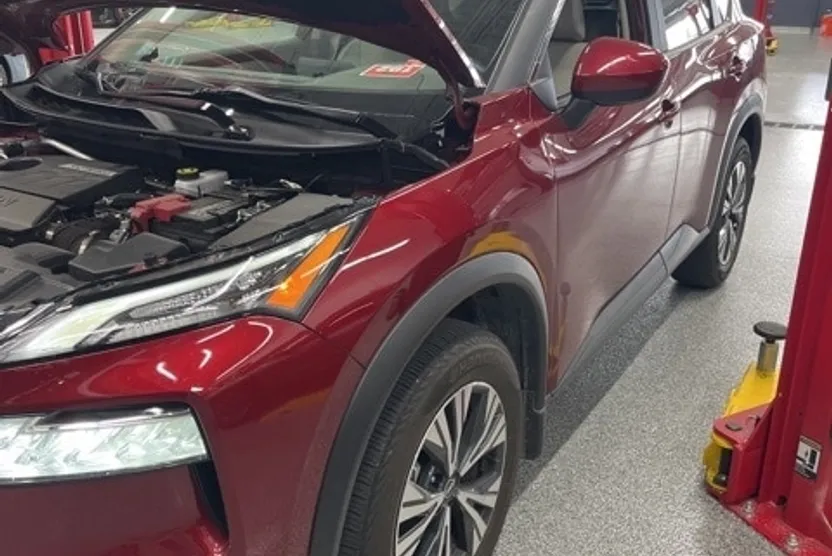 2023 Nissan Rogue SV photo 1