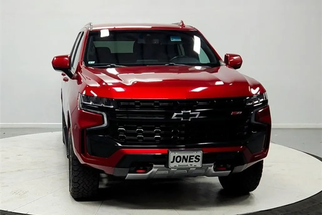 2021 Chevrolet Tahoe Z71 photo 1