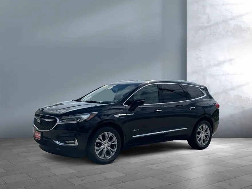 2018 Buick Enclave Avenir photo 1