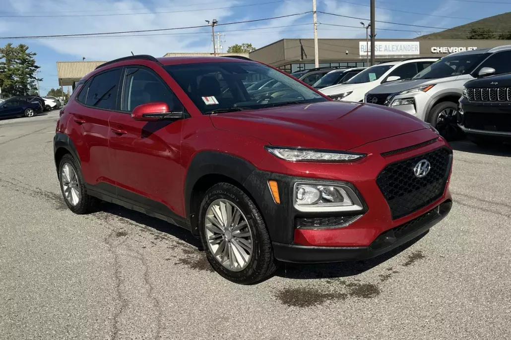 2021 Hyundai Kona SEL photo 1