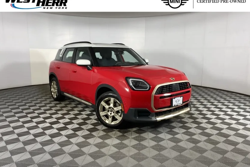 2025 Mini Cooper S ALL4 photo 1