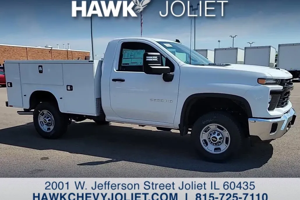 2024 Chevrolet Silverado 2500HD photo 1