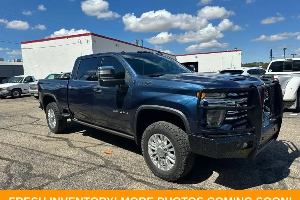 2022 Chevrolet Silverado 2500HD High Country photo 1