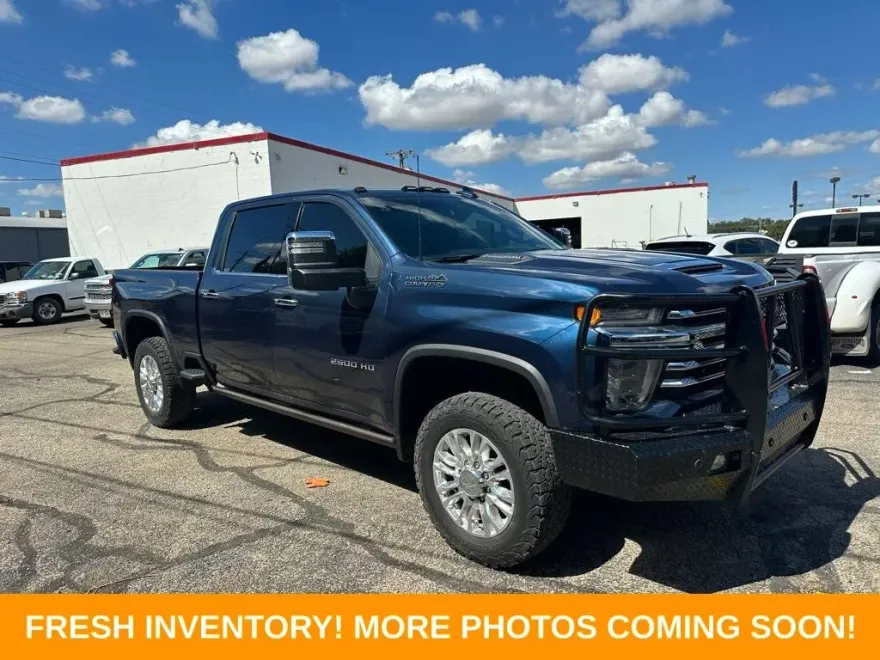 2022 Chevrolet Silverado 2500HD High Country photo 1
