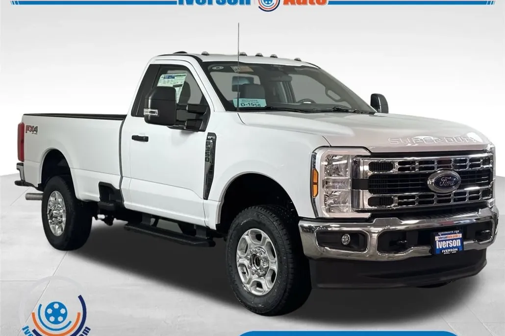 2025 Ford F-350 photo 1