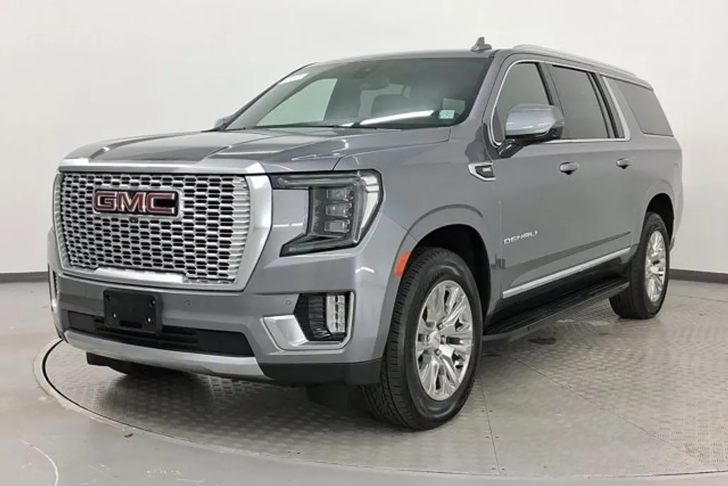 2021 Gmc Yukon XL Denali photo 1