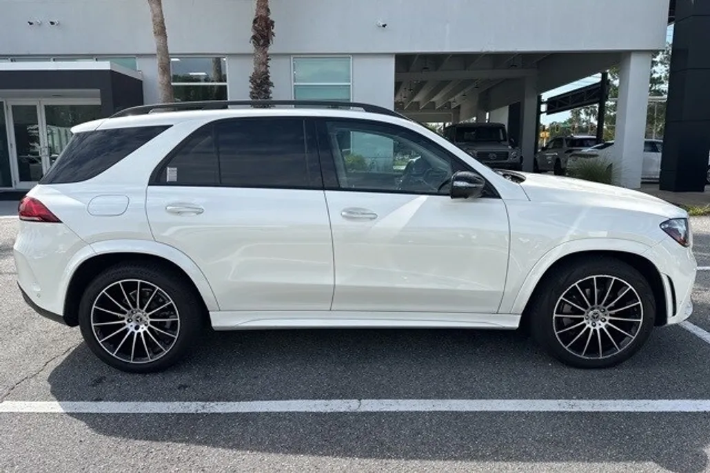 2023 Mercedes Benz GLE 350 4MATIC photo 1