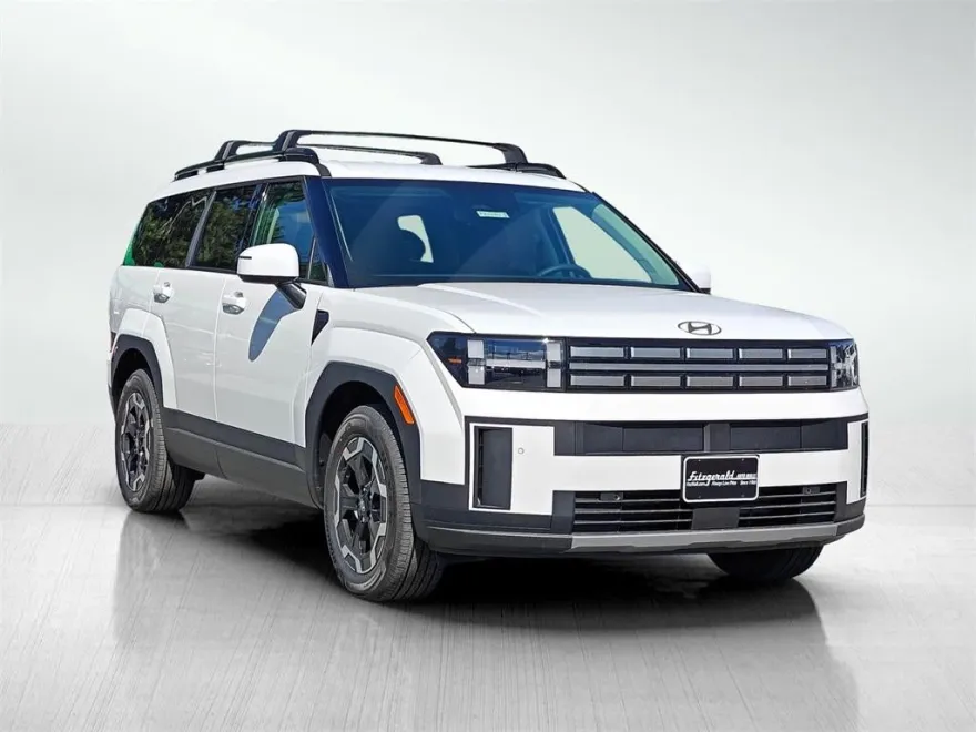 2026 Hyundai Santa Fe SEL photo 1